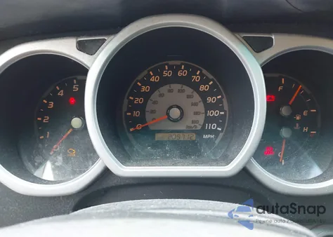 2005 Toyota 4Runner Sr5 Sport V6 z USA, uszkodzony, nr VIN JTEZU14R858035027